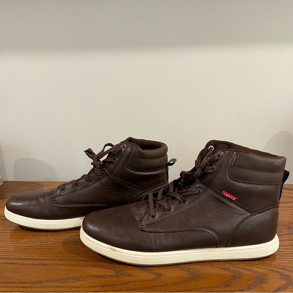 Levi’s high top shoes
